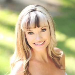 Meet your Posher, Kelley